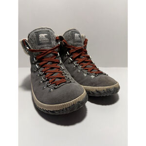 Sorel Out N About Plus Conquest Boots Womens 9.5 Waterproof NL3406-052